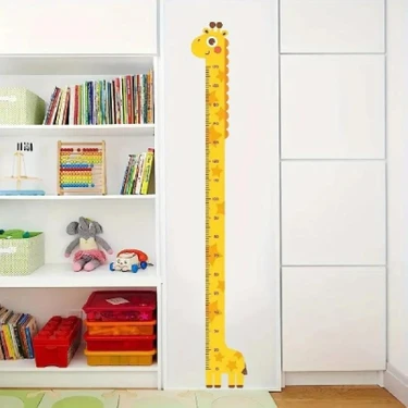 Sevimli Sarı Zürafa Boy Ölçer Sticker – Çocuk Odası Duvar Süsü ve Büyüme