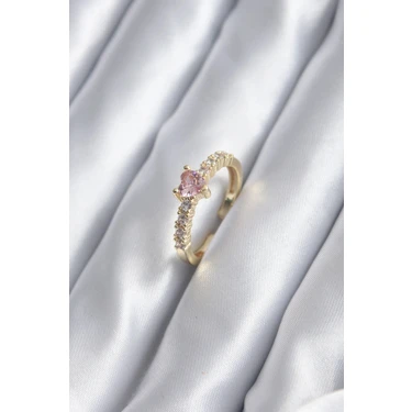 İsmiyle Al Gold Renk Zirkon Taşlı Pembe Kristal Kalp Model Kadın